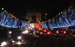 paris vision Christmas lights tour champs elysees