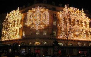 paris vision Christmas lights tour
