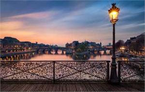 paris vision bridge pont des arts night